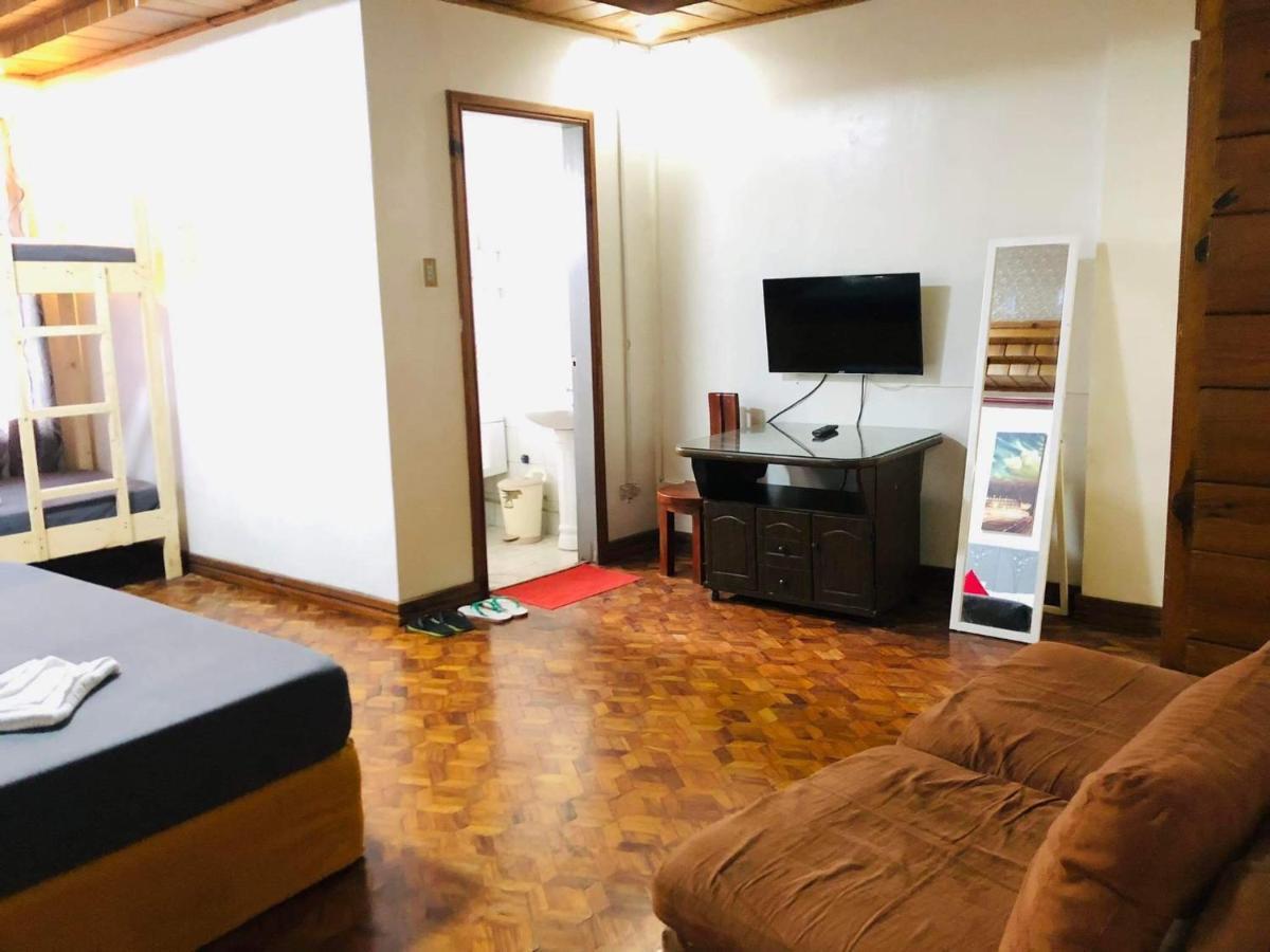 Bed and Breakfast Twentyfour- Seven Transient House Baguio City Esterno foto