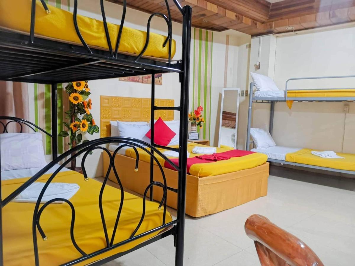Bed and Breakfast Twentyfour- Seven Transient House Baguio City Esterno foto